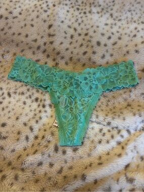 Victoria's Secret Green Lace Thong Panty
